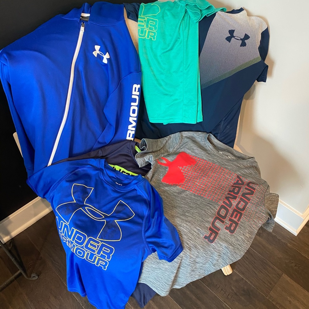 Boys lot!! Size L... 6 pieces